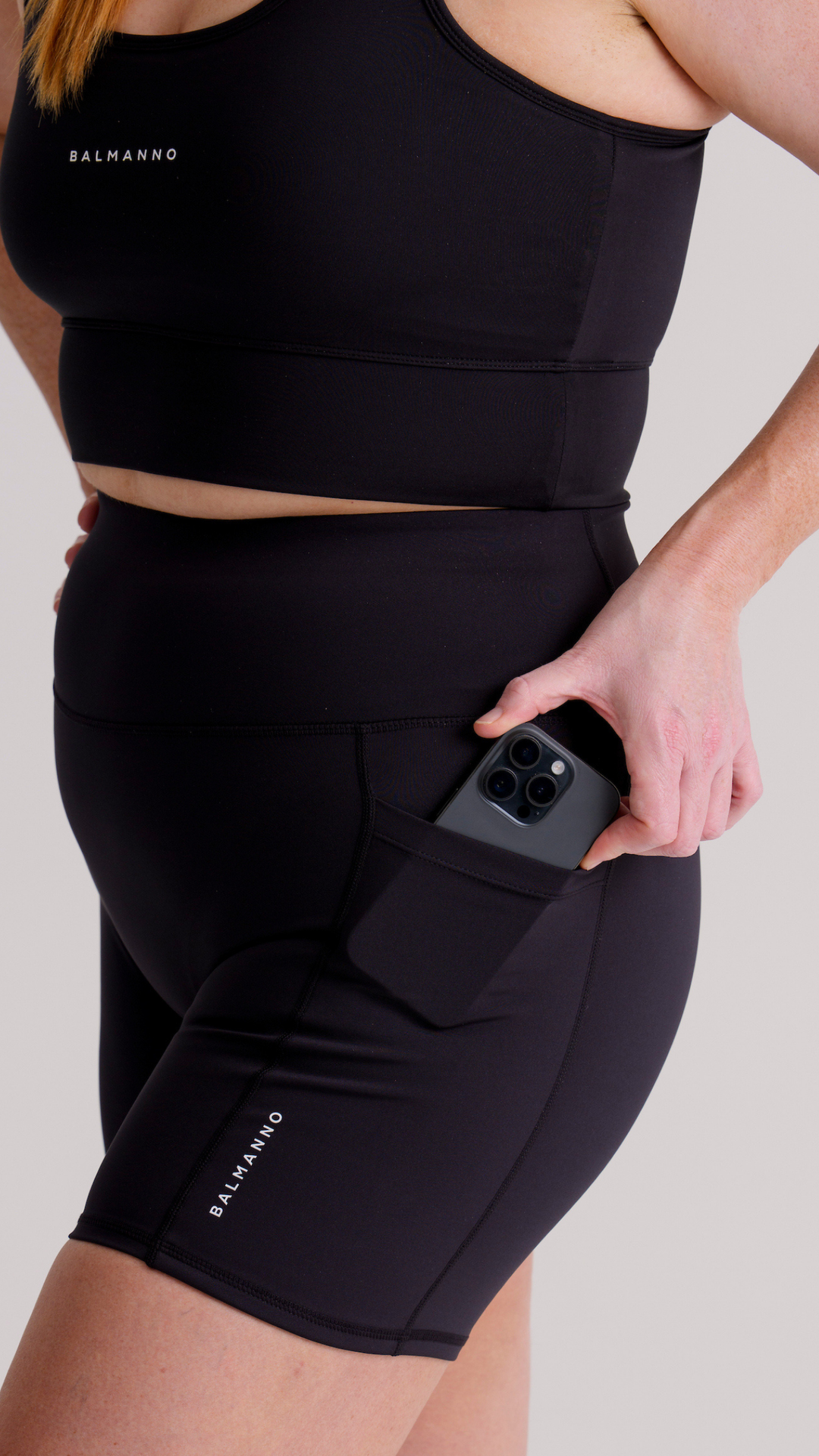 Mid Legacy Shorts | Black